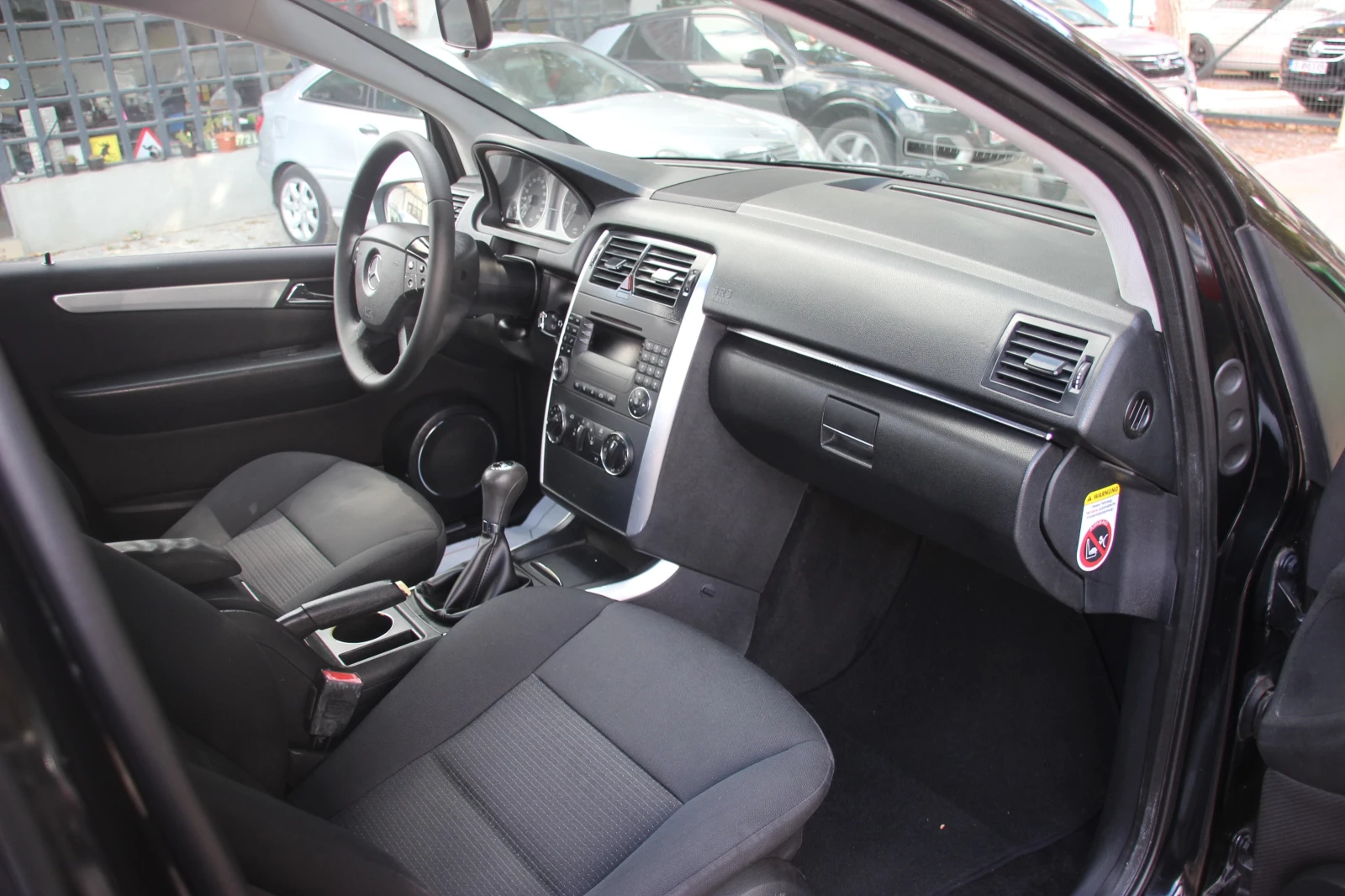 Mercedes-Benz B 180 CDI  НОВ ВНОС - изображение 10