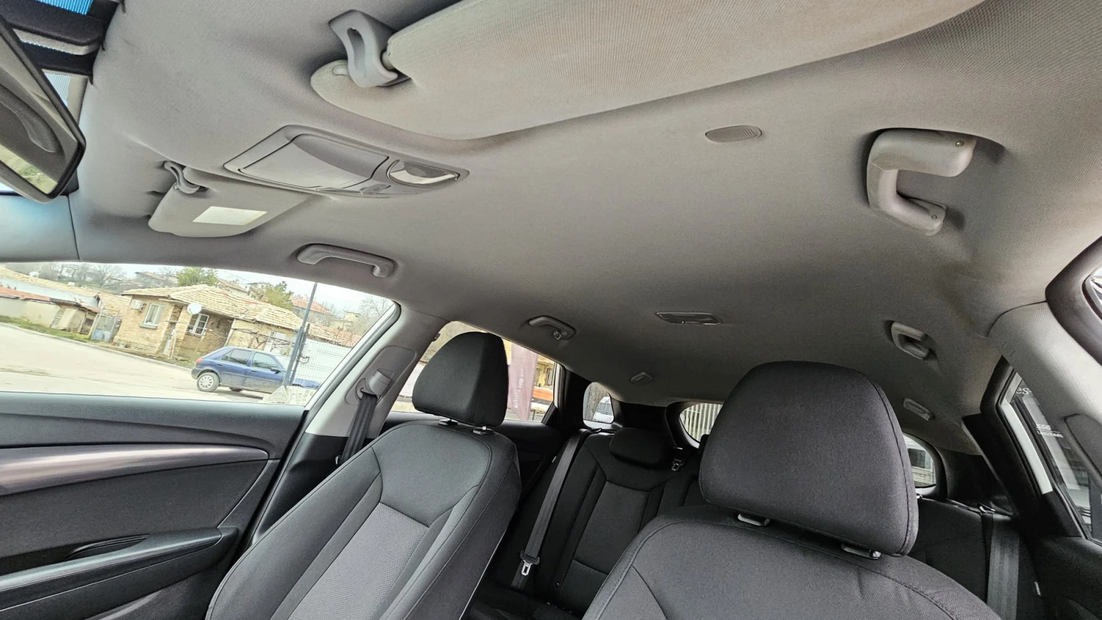 Hyundai I40 2.0GDi 177HP 6SP CH-��� ����.-�������-������ | Mobile.bg � ����������� 9