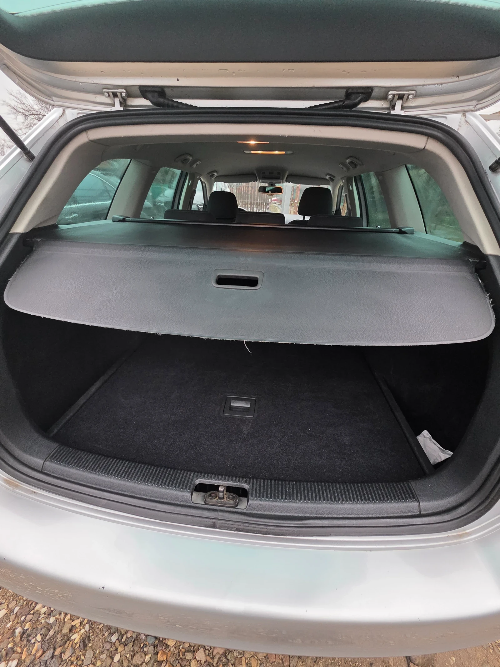 VW Golf 1.6 TDI 105�� | Mobile.bg � ����������� 12