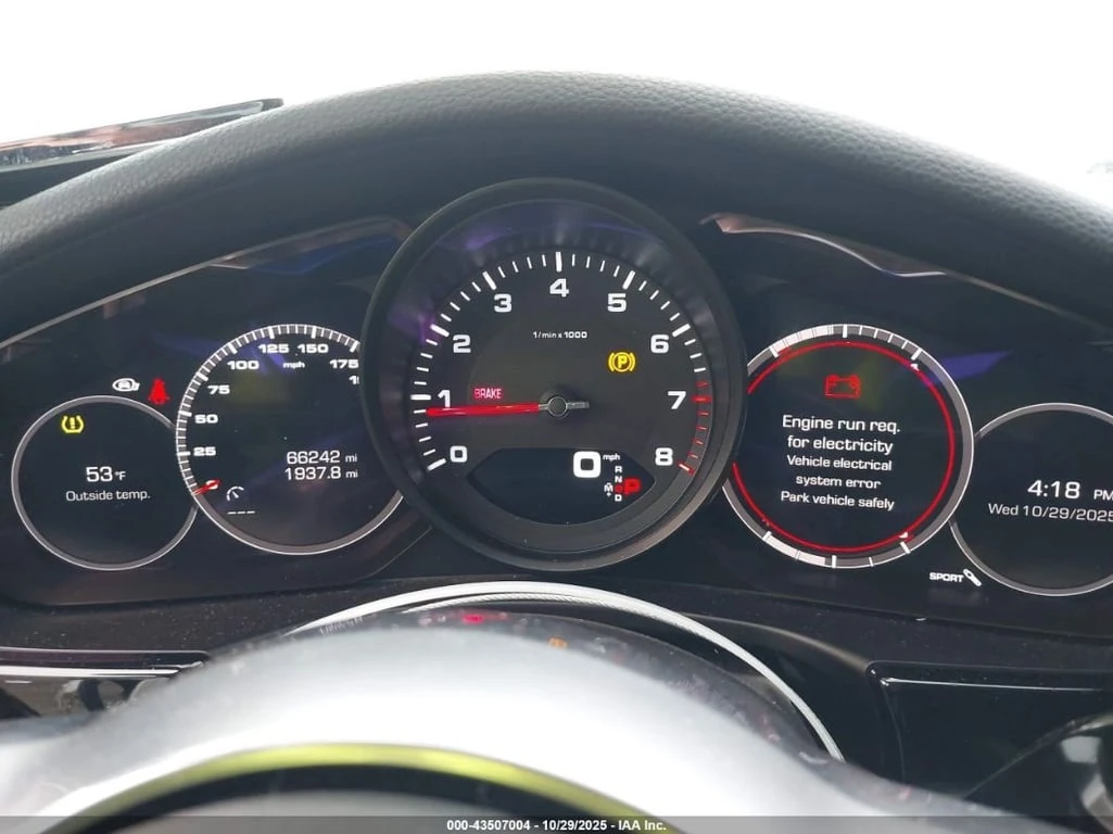 Porsche Panamera * 4 * CARFAX * ФИНАНСИРАНЕ* КЛИП - изображение 7