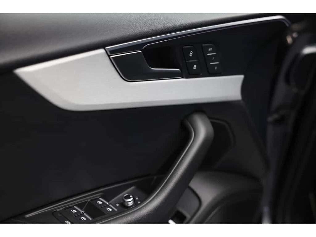 Audi A5 * S LINE Technik TFSI Quattro * CARFAX * ЦЕНА ДО Б, снимка 17 - Автомобили и джипове - 53831316