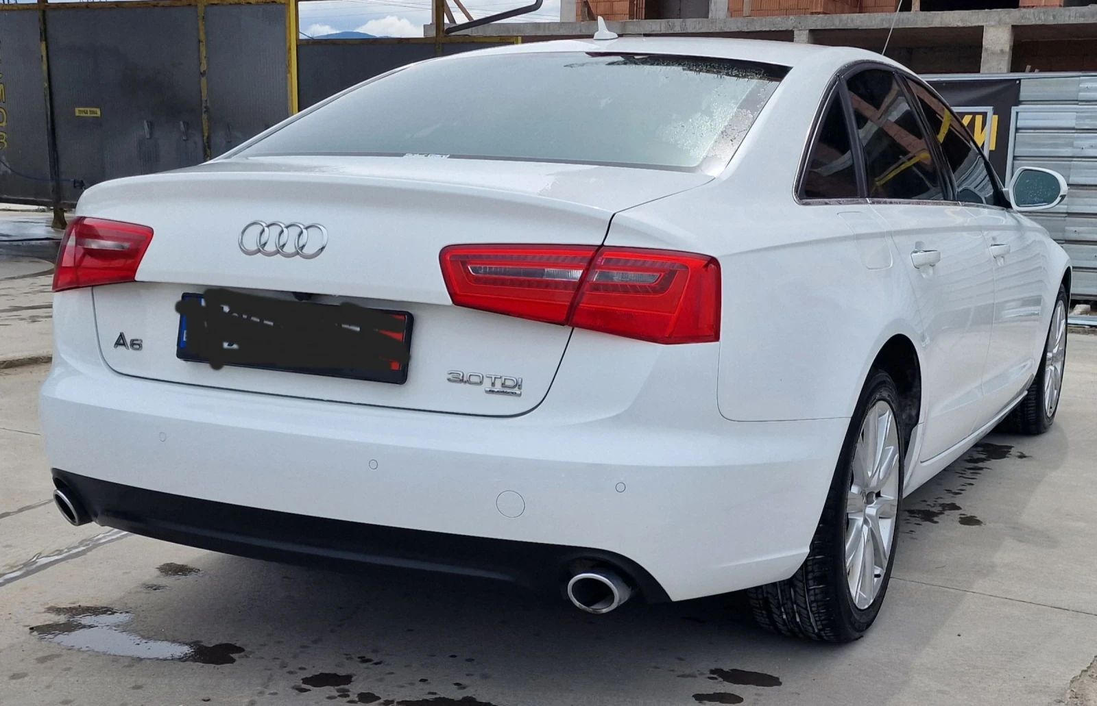 Audi A6 3.0 TDI C7 S-Line/QUATTRO FULL LED/ KEYLESS, снимка 6 - Автомобили и джипове - 54014258