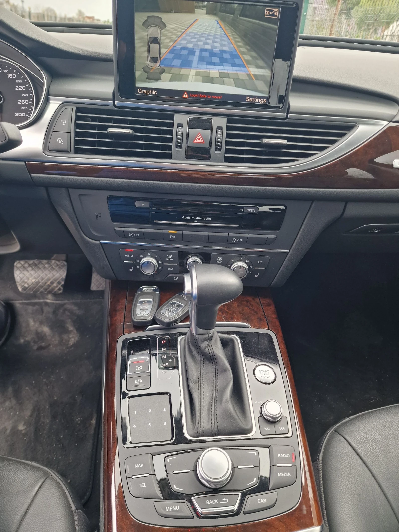 Audi A6 3.0 TDI C7 S-Line/QUATTRO FULL LED/ KEYLESS, снимка 10 - Автомобили и джипове - 54014258