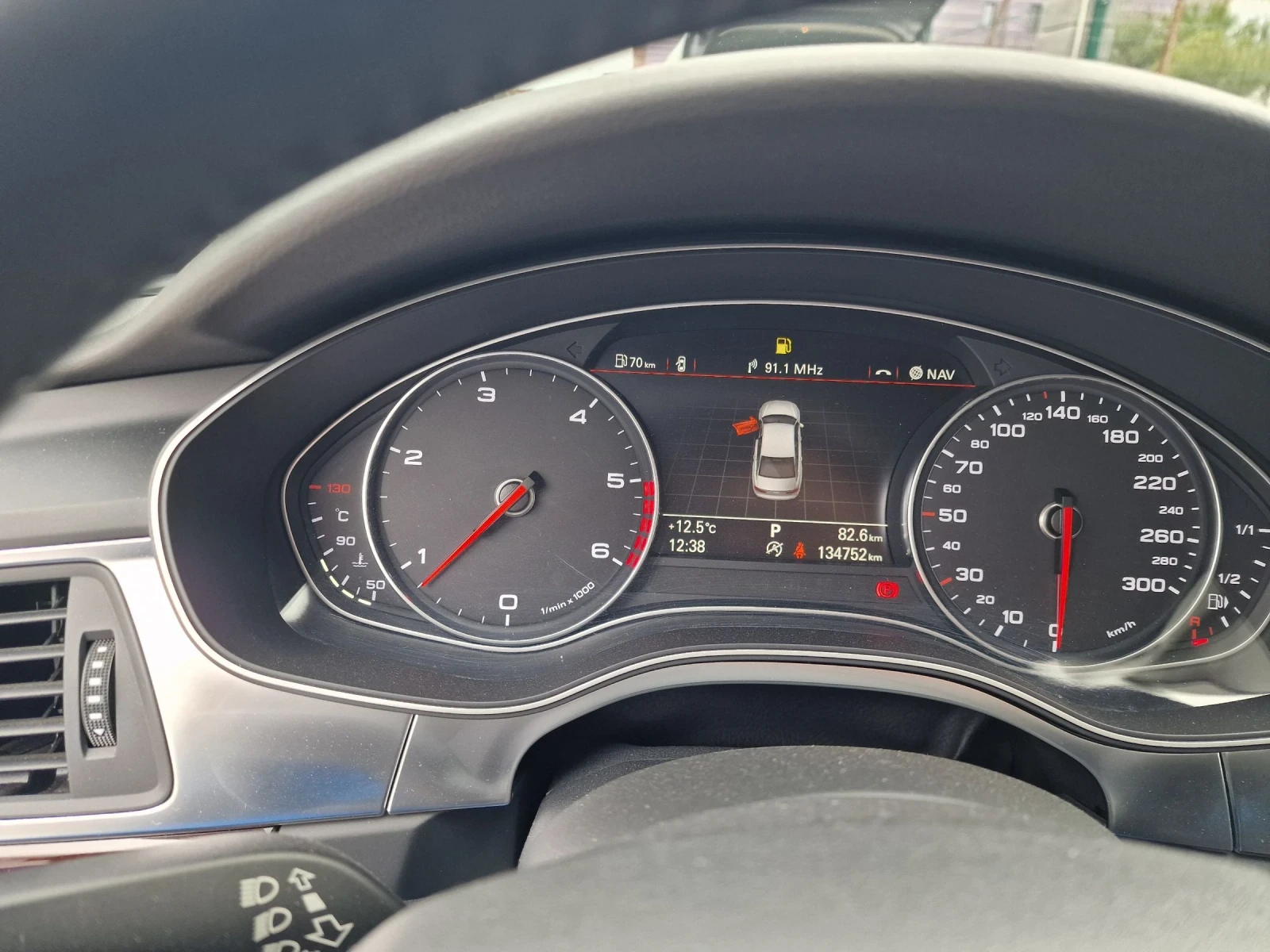 Audi A6 3.0 TDI C7 S-Line/QUATTRO FULL LED/ KEYLESS, снимка 11 - Автомобили и джипове - 54014258