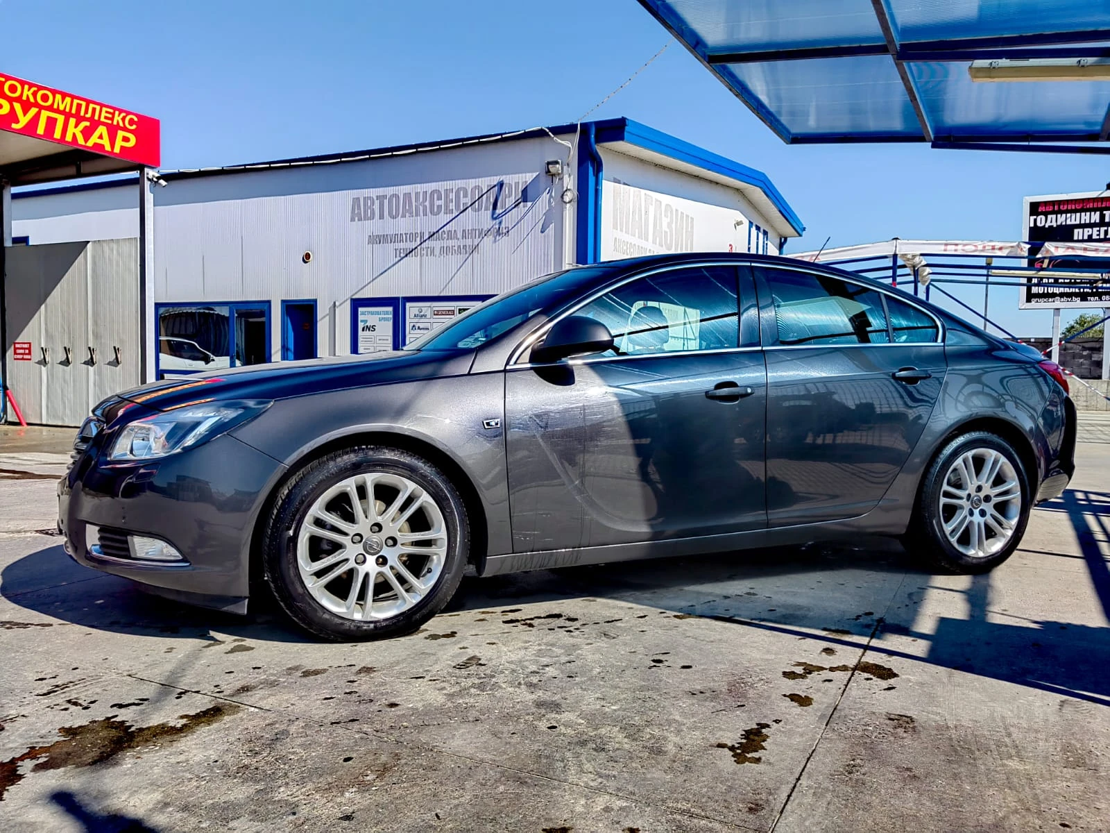 Opel Insignia, снимка 4 - Автомобили и джипове - 54109019