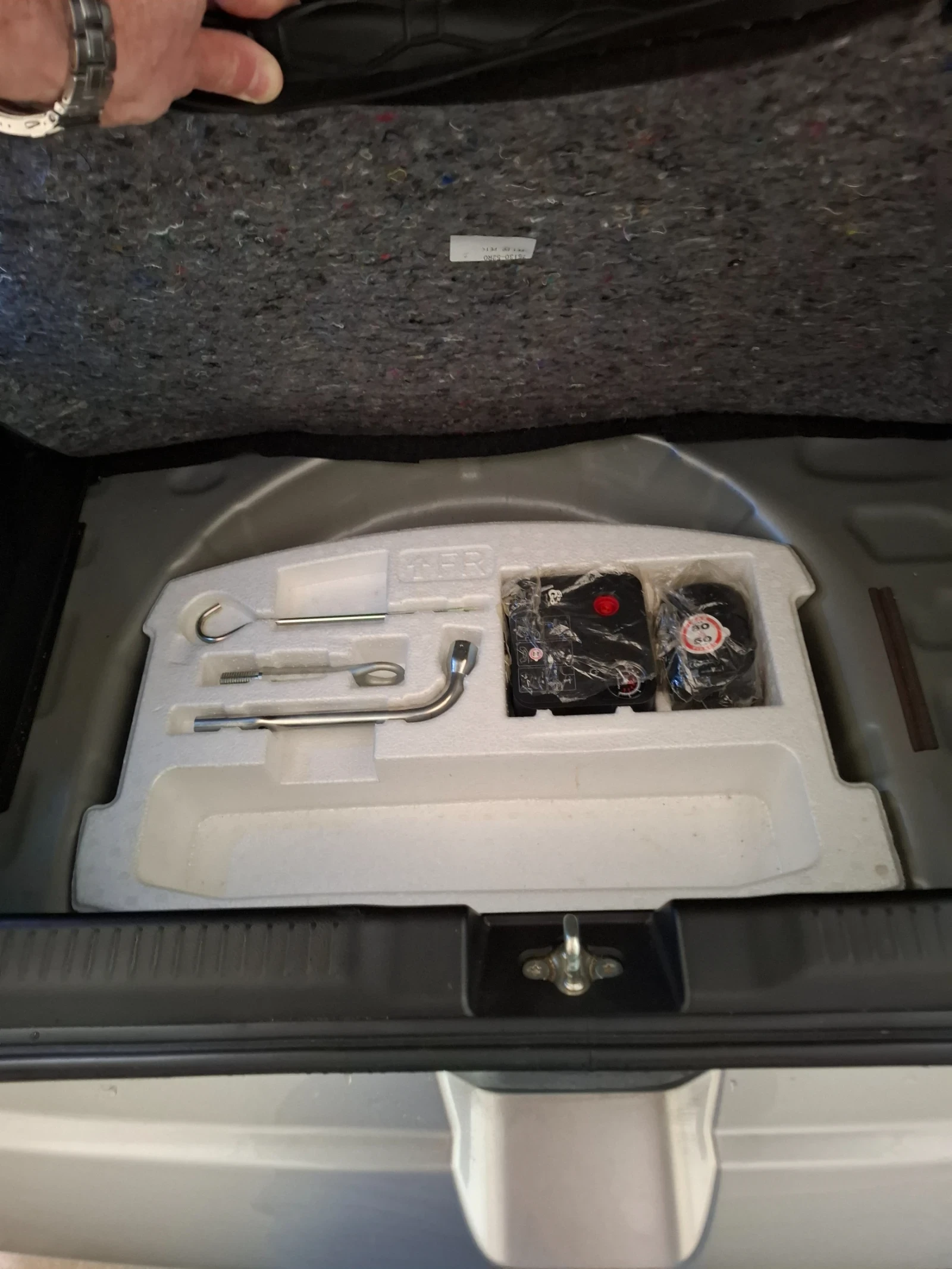 Suzuki Swift GL , снимка 12 - Автомобили и джипове - 54259296