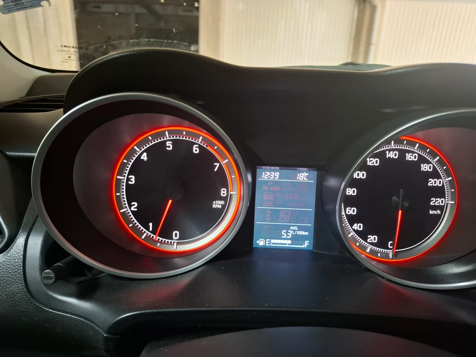 Suzuki Swift GL , снимка 14 - Автомобили и джипове - 54259296