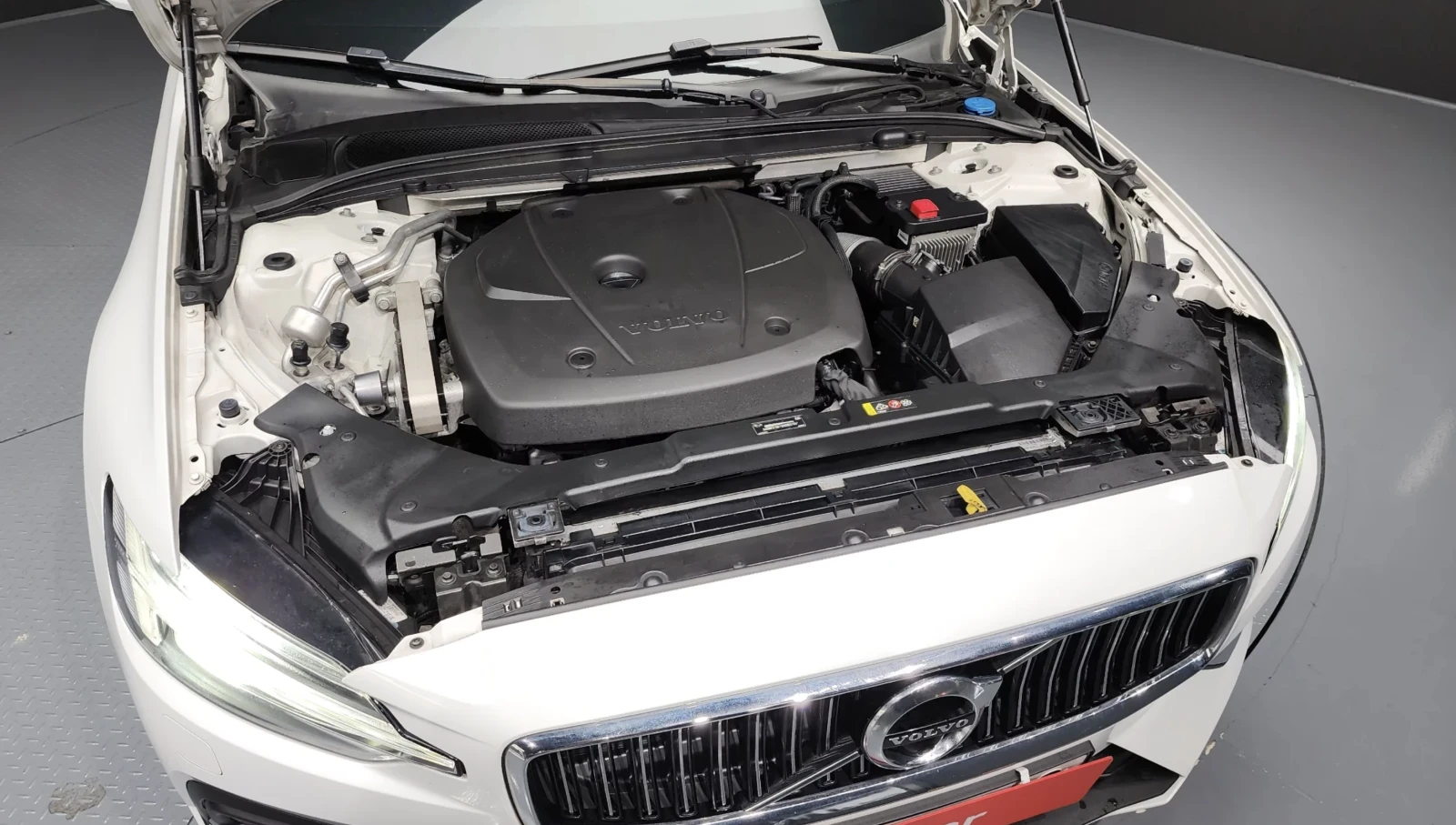 Volvo S60 INSCRIPTION/Bowers & Wilkins/360 КАМЕРИ/FULL, снимка 6 - Автомобили и джипове - 54329518