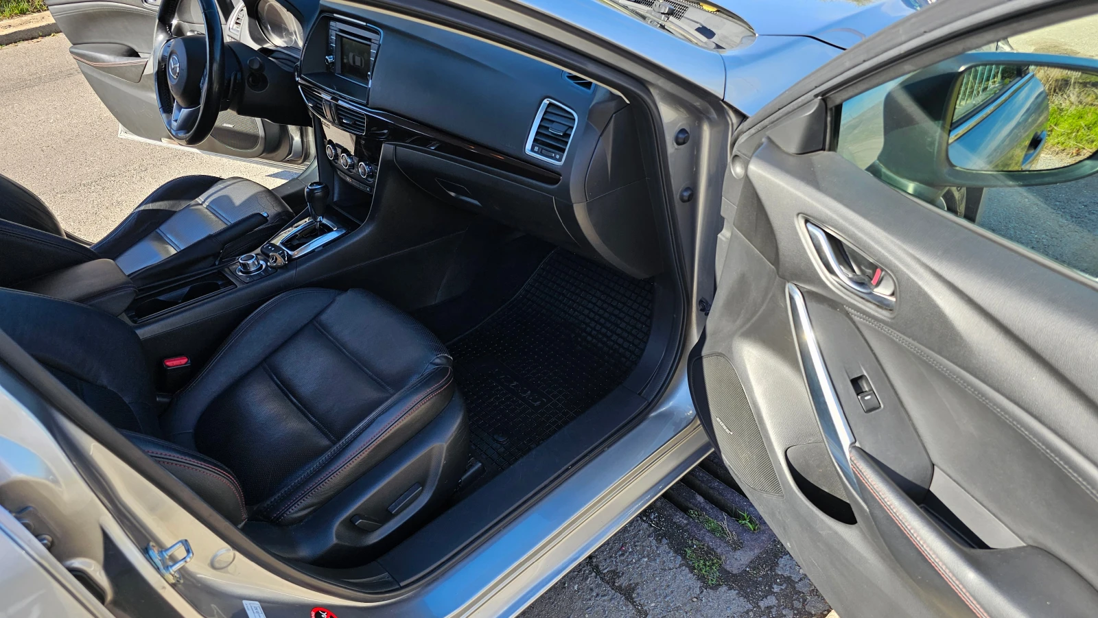Mazda 6, снимка 15 - Автомобили и джипове - 54398000