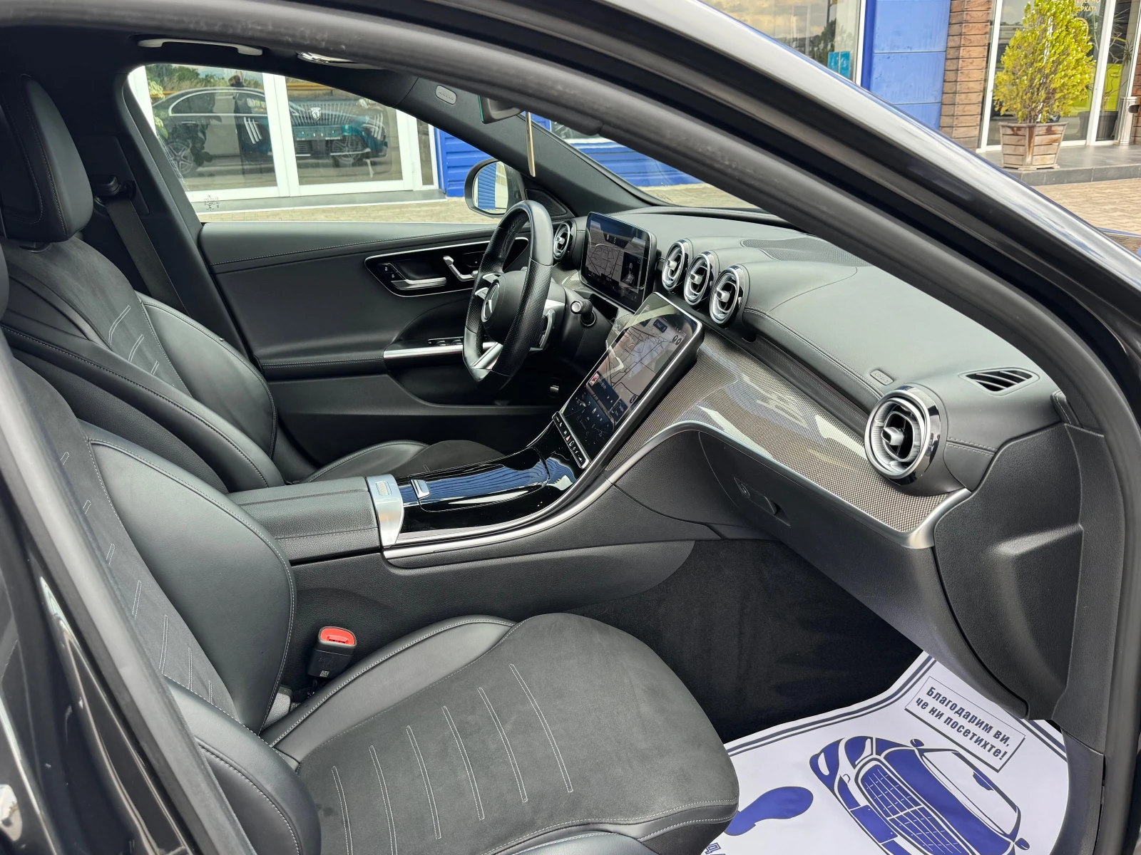 Mercedes-Benz C 220 AMG line панорама DIGITAL LIGHT, снимка 10 - Автомобили и джипове - 54544256