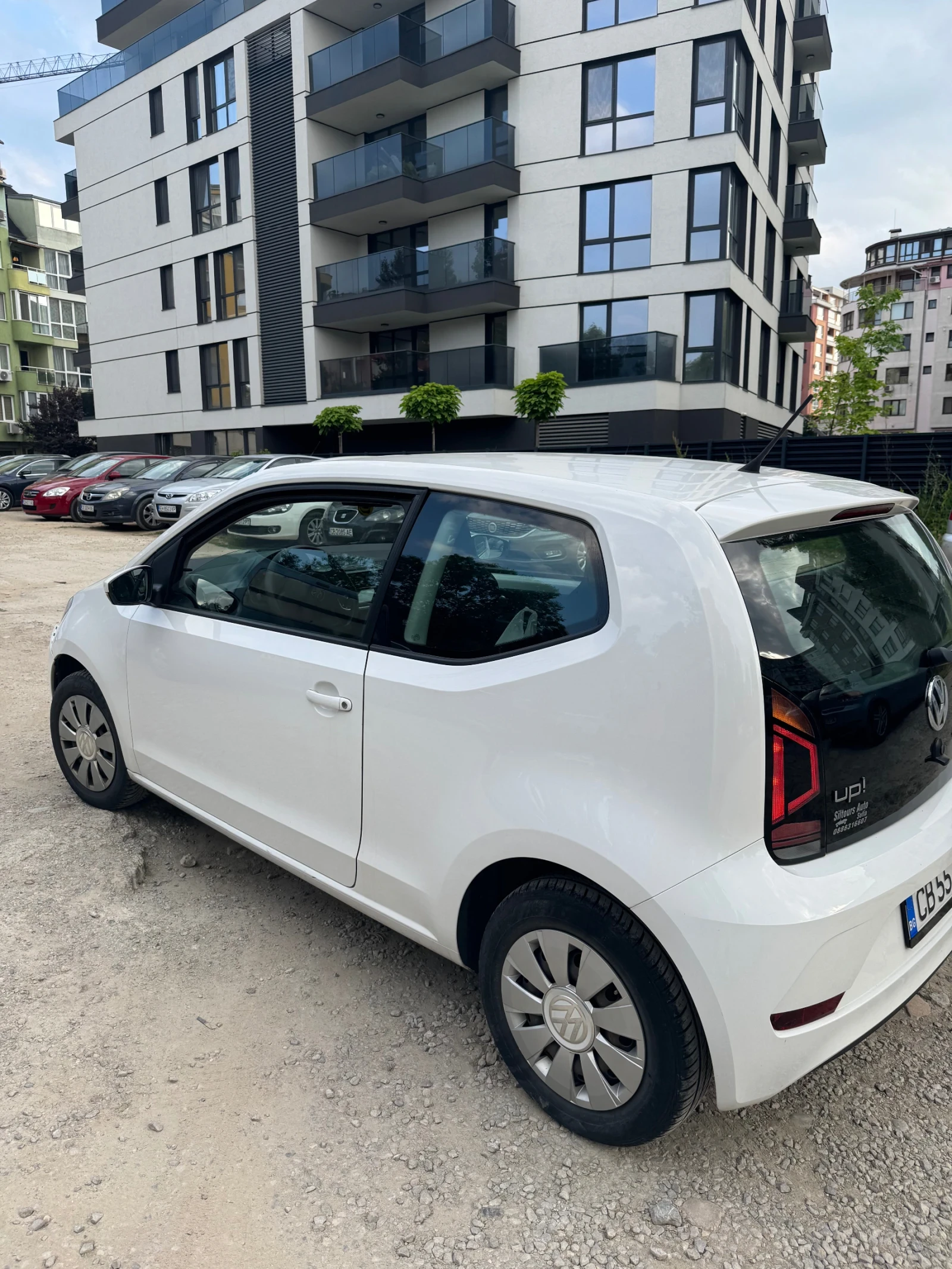 VW Up 1.0, снимка 6 - Автомобили и джипове - 54597679