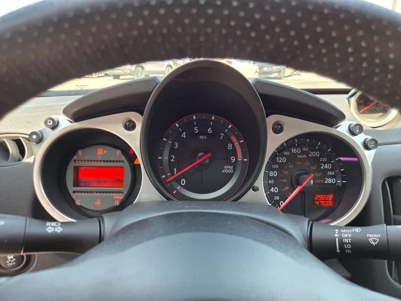Nissan 370Z * Manual * CARFAX * БЕЗ ПЪРВОНАЧАЛНА ВНОСКА, снимка 8 - Автомобили и джипове - 54760975