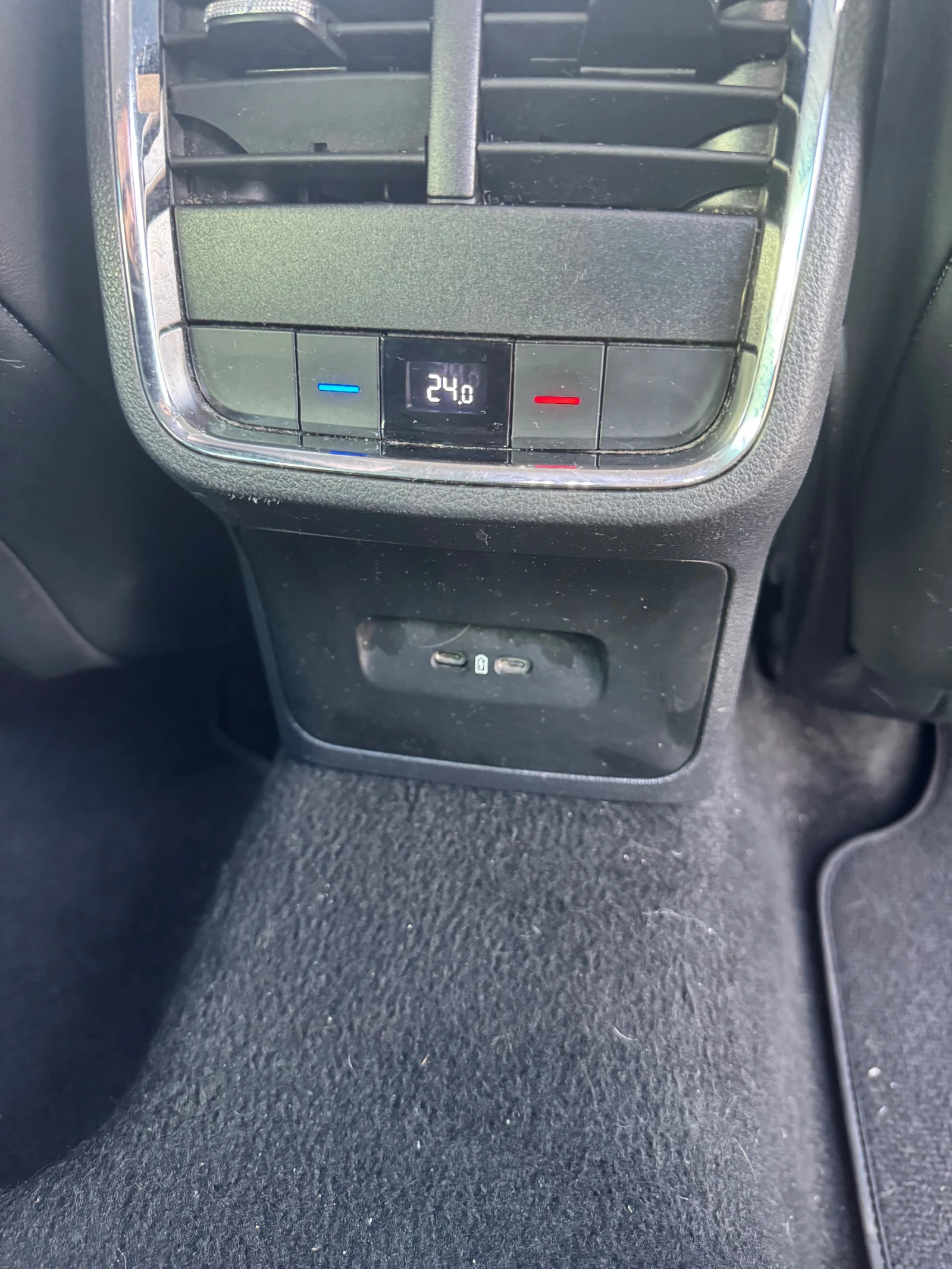 Skoda Octavia 1.5 TSI, снимка 5 - Автомобили и джипове - 55151464