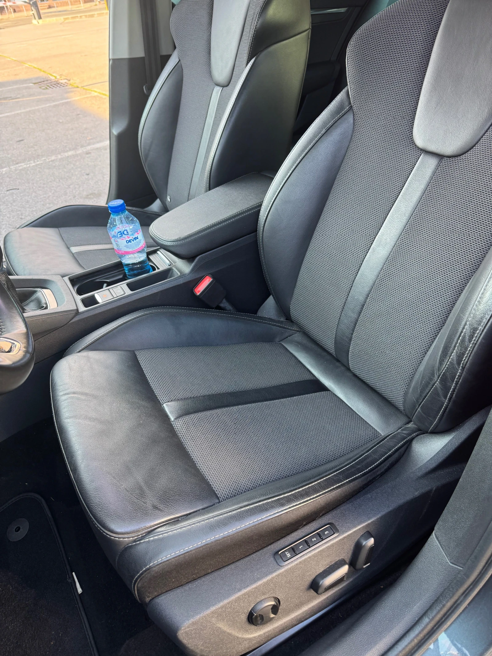 Skoda Octavia 1.5 TSI, снимка 7 - Автомобили и джипове - 55151464