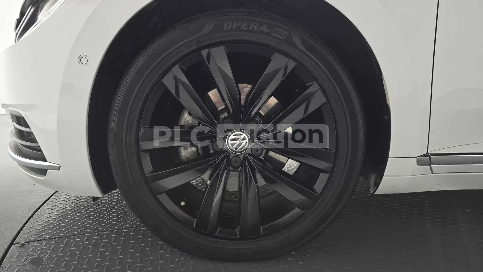 VW Arteon PRESTIGE HEAD UP/360/PANORAMA/ПОДГРЕВ/ОБДУХВАНЕ/, снимка 5 - Автомобили и джипове - 55156668