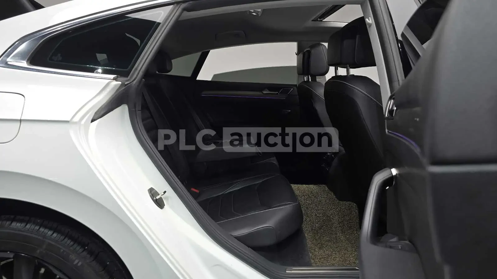 VW Arteon PRESTIGE HEAD UP/360/PANORAMA/ПОДГРЕВ/ОБДУХВАНЕ/, снимка 11 - Автомобили и джипове - 55156668