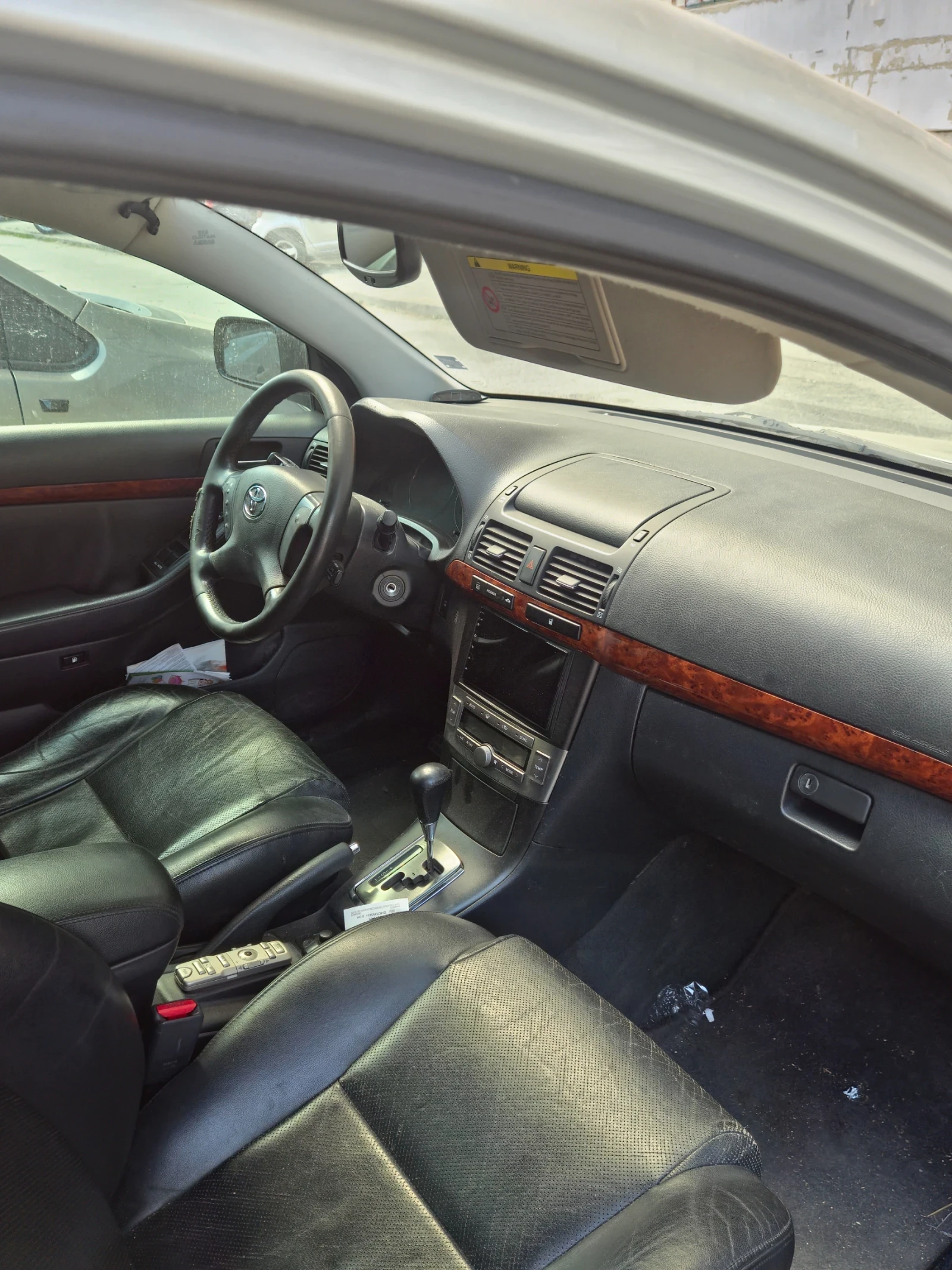 Toyota Avensis, снимка 6 - Автомобили и джипове - 56039655