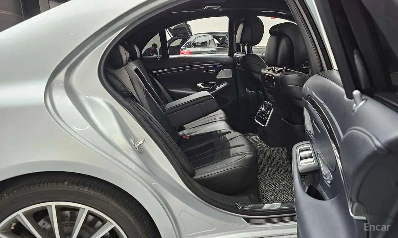 Mercedes-Benz S 350 АМГ ПАКЕТ/d 4MATIC /ФИНАНСИРАНЕ, снимка 12 - Автомобили и джипове - 56341645