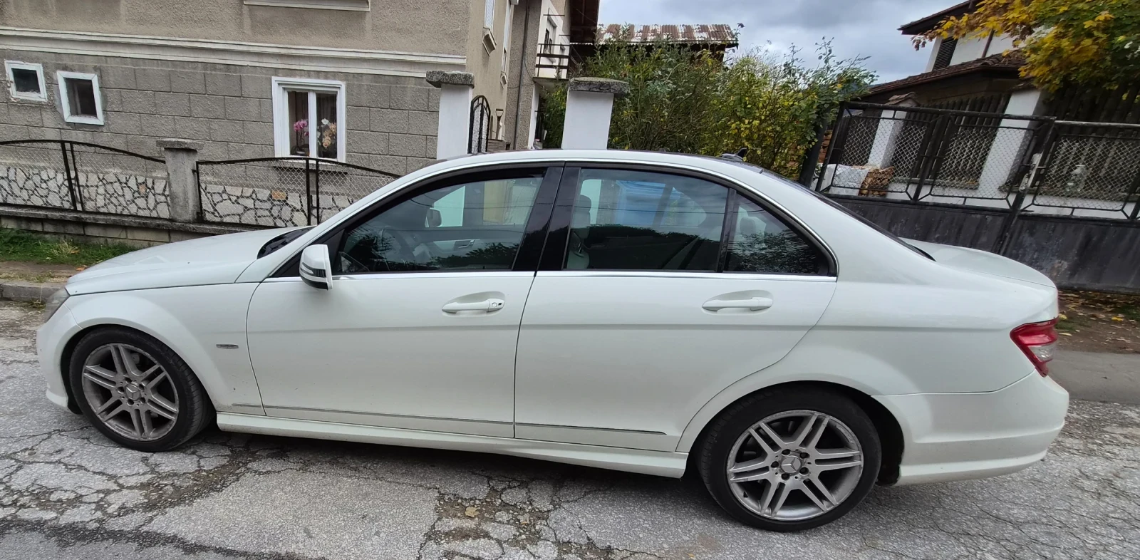 Mercedes-Benz C 320 AMG | Mobile.bg � ����������� 10