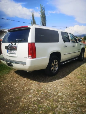 Обява за продажба на Cadillac Escalade Escalade ESV  ~23 999 лв. - изображение 4
