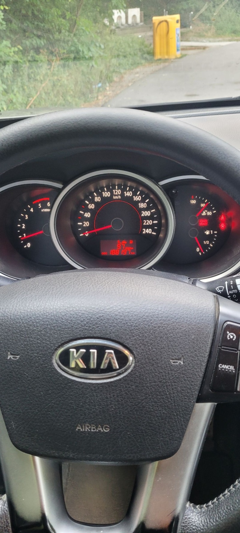 Kia Sorento Джип, снимка 13 - Автомобили и джипове - 46448500