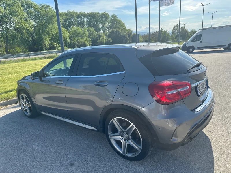 Mercedes-Benz GLA 220, снимка 2 - Автомобили и джипове - 52418303