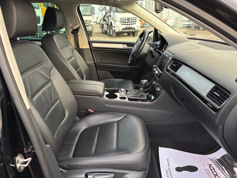 VW Touareg 3.0 TDI V6 4Motion, снимка 10 - Автомобили и джипове - 52567468