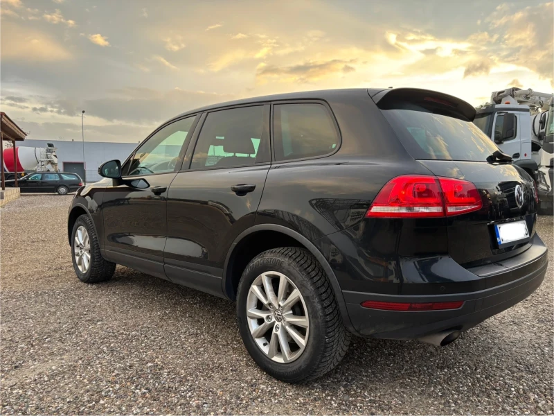 VW Touareg 3.0 TDI V6 4Motion, снимка 4 - Автомобили и джипове - 52567468