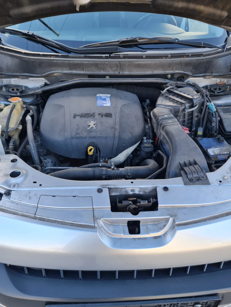 Peugeot 4007 4х4 2.2 HDI 2012г., снимка 14 - Автомобили и джипове - 53046542