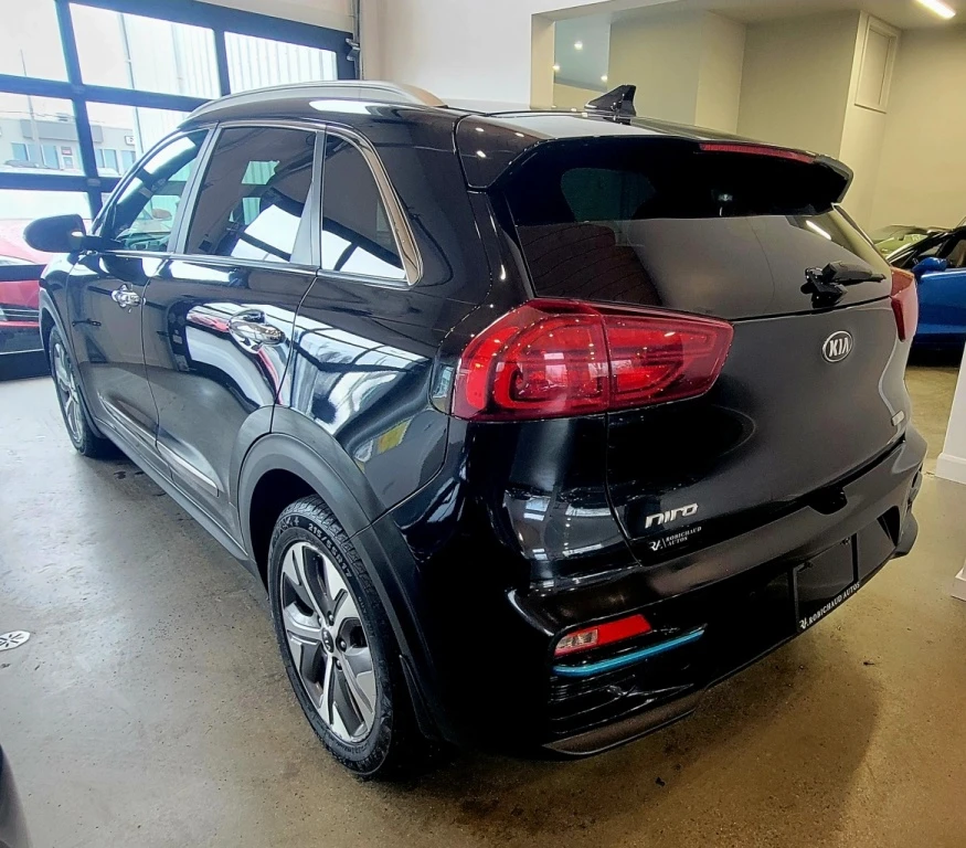 Kia Niro SX Touring - изображение 3