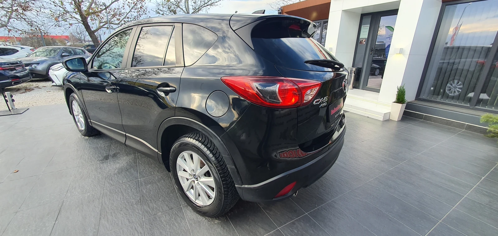 Mazda CX-5 2.2D Skyactiv 4WD Автоматик - изображение 7