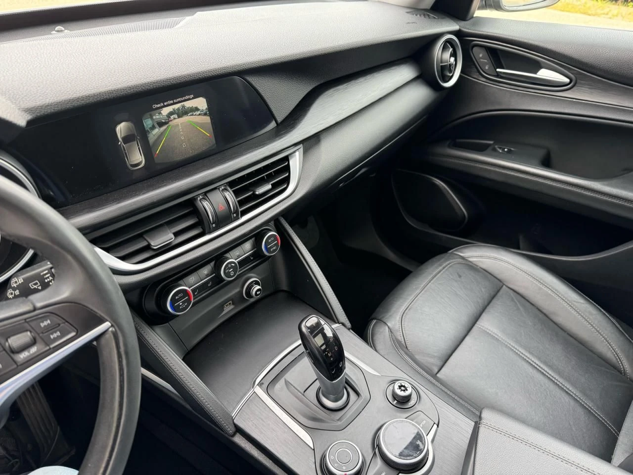 Alfa Romeo Stelvio | Mobile.bg   11