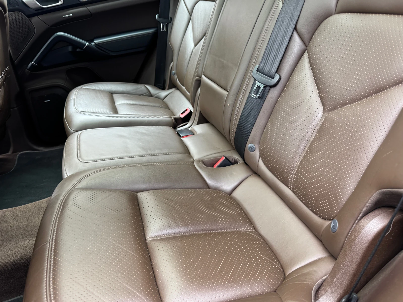 Porsche Cayenne Porsche Cayenne S-E Hibrid  GTS pac , снимка 7 - Автомобили и джипове - 53818735