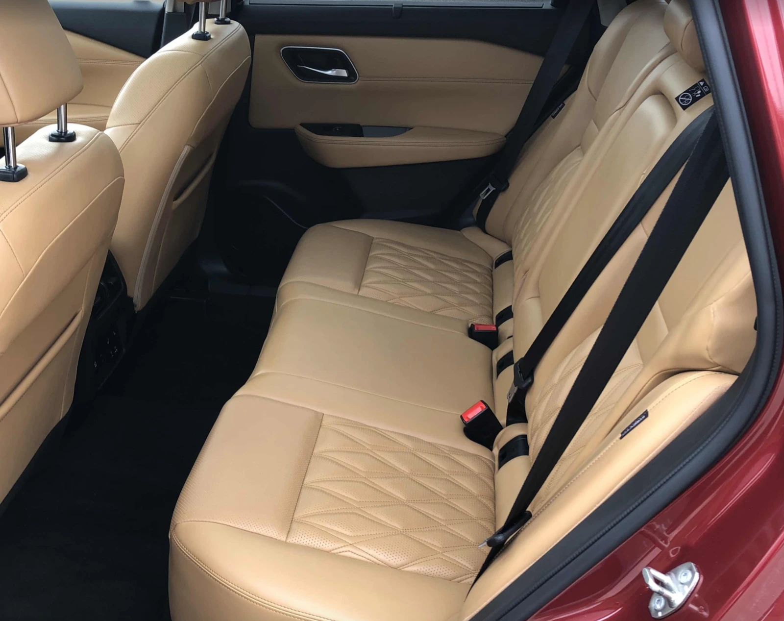 Nissan Rogue Platinum AWD* CarPlay* Sunroof* Camera* Blind Spot, снимка 11 - Автомобили и джипове - 53885259