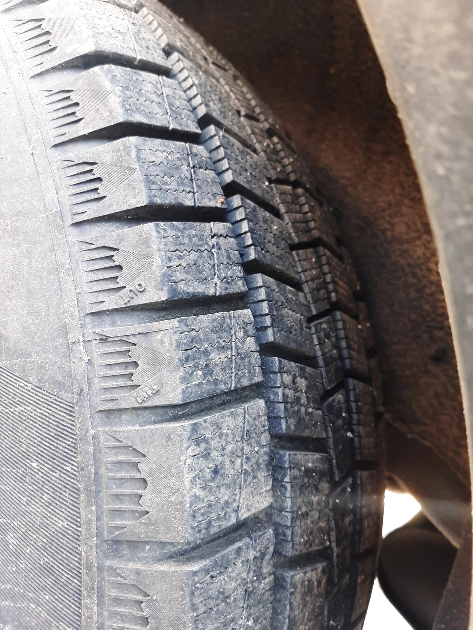 Peugeot 4008 1.8 дизел, снимка 7 - Автомобили и джипове - 54118380