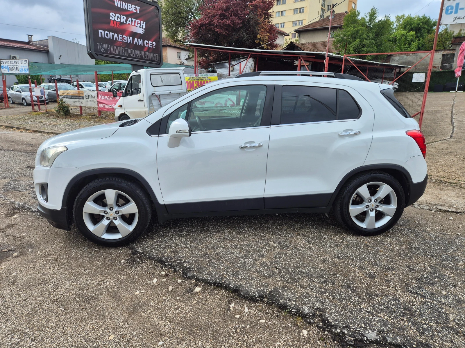 Chevrolet Trax 1.7, NAVI, KAMERA, снимка 4 - Автомобили и джипове - 54396066