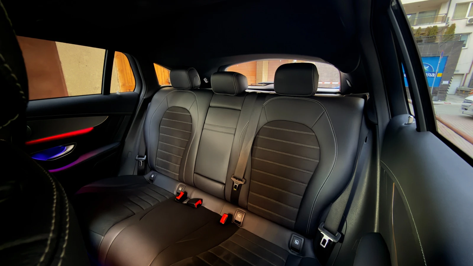 Mercedes-Benz EQC AMG, снимка 13 - Автомобили и джипове - 55052302