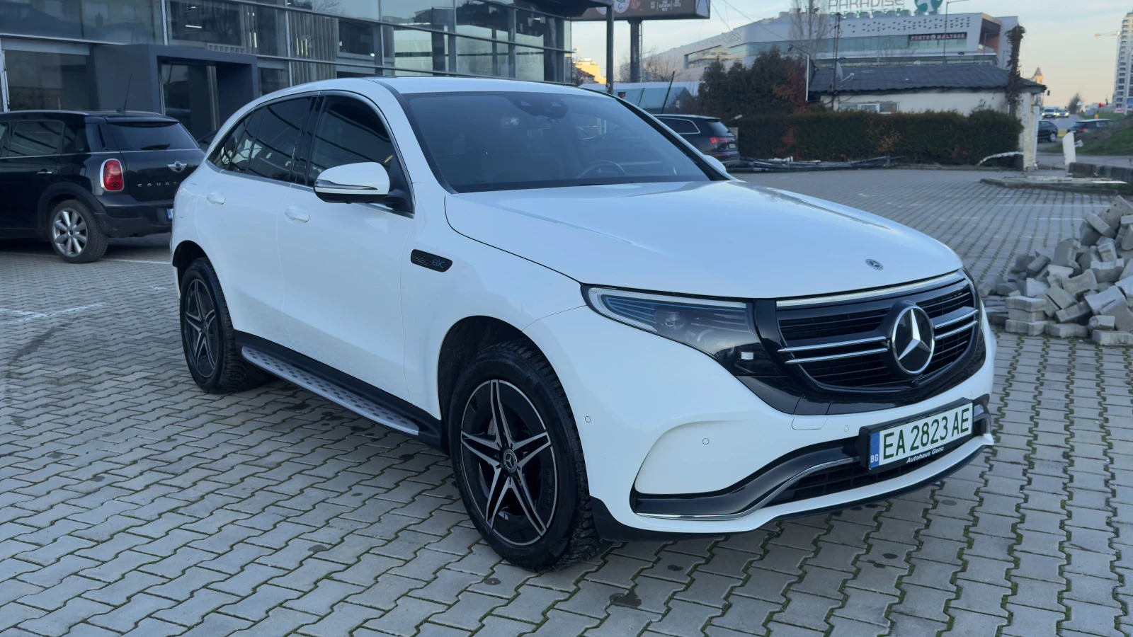 Mercedes-Benz EQC AMG, снимка 2 - Автомобили и джипове - 55052302