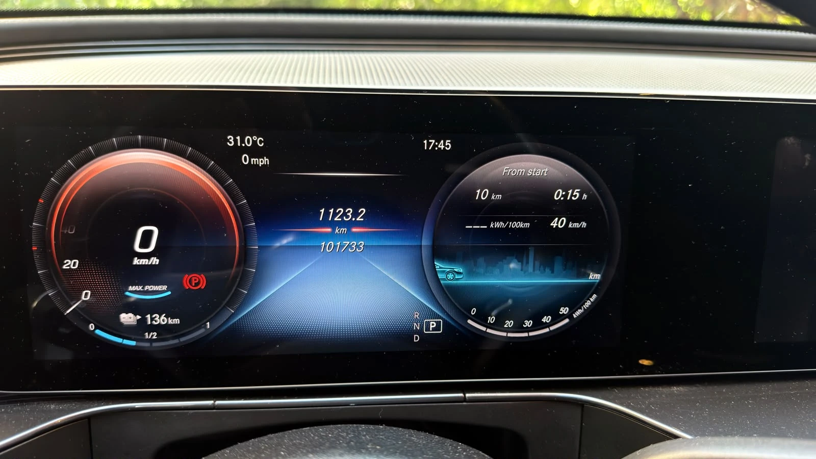 Mercedes-Benz EQC AMG, снимка 15 - Автомобили и джипове - 55052302