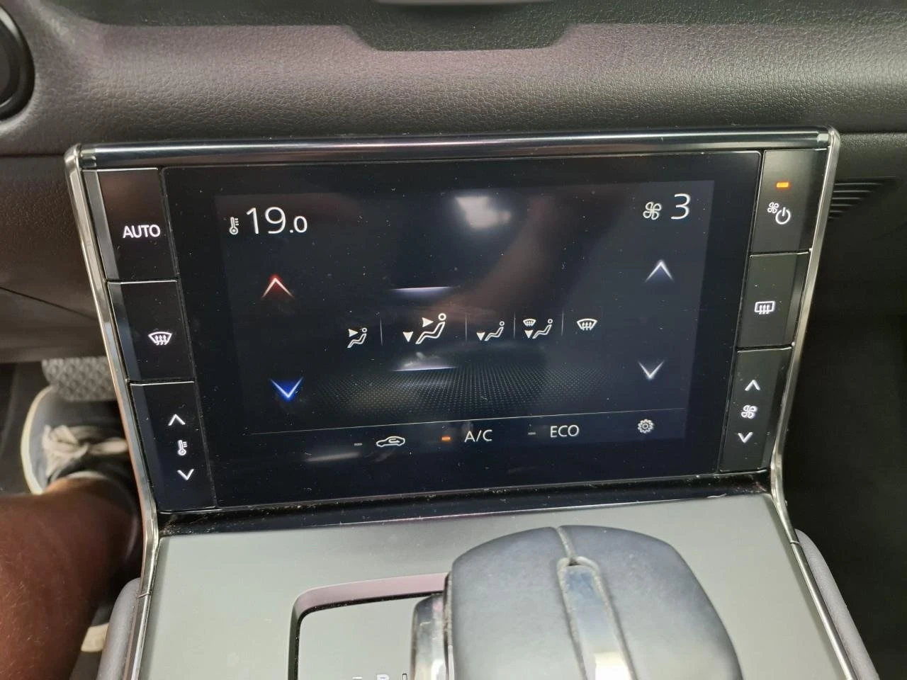 Mazda CX-30 Comfort - Electric, снимка 11 - Автомобили и джипове - 55443392