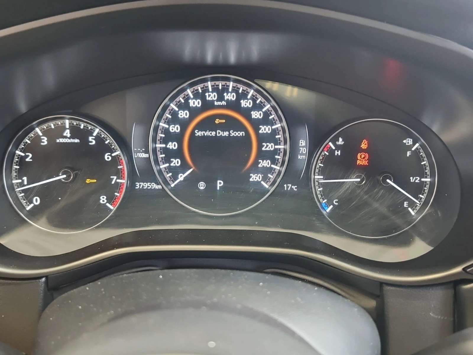 Mazda CX-50  GT W/TURBO / CARFAX / HUD / DIS / 360 / PANO, снимка 13 - Автомобили и джипове - 55825169