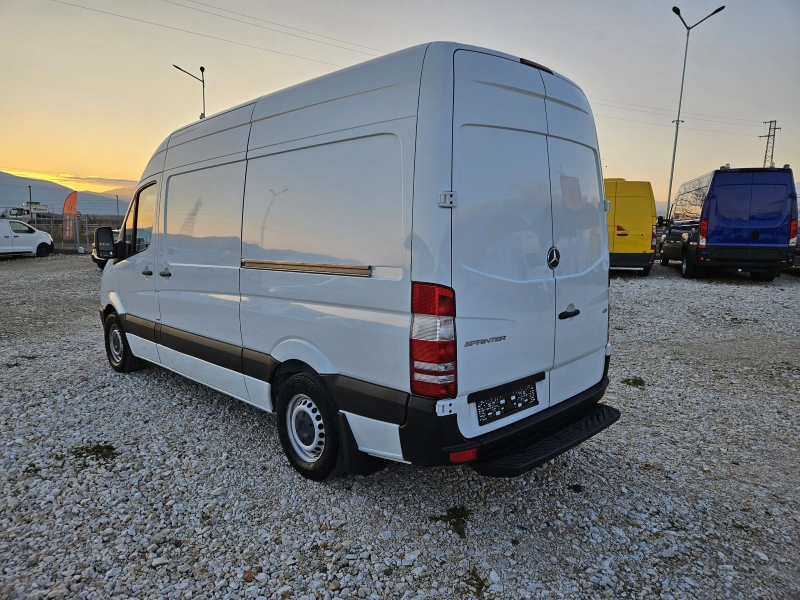 Mercedes-Benz Sprinter 316 ХЛАДИЛЕН - изображение 3