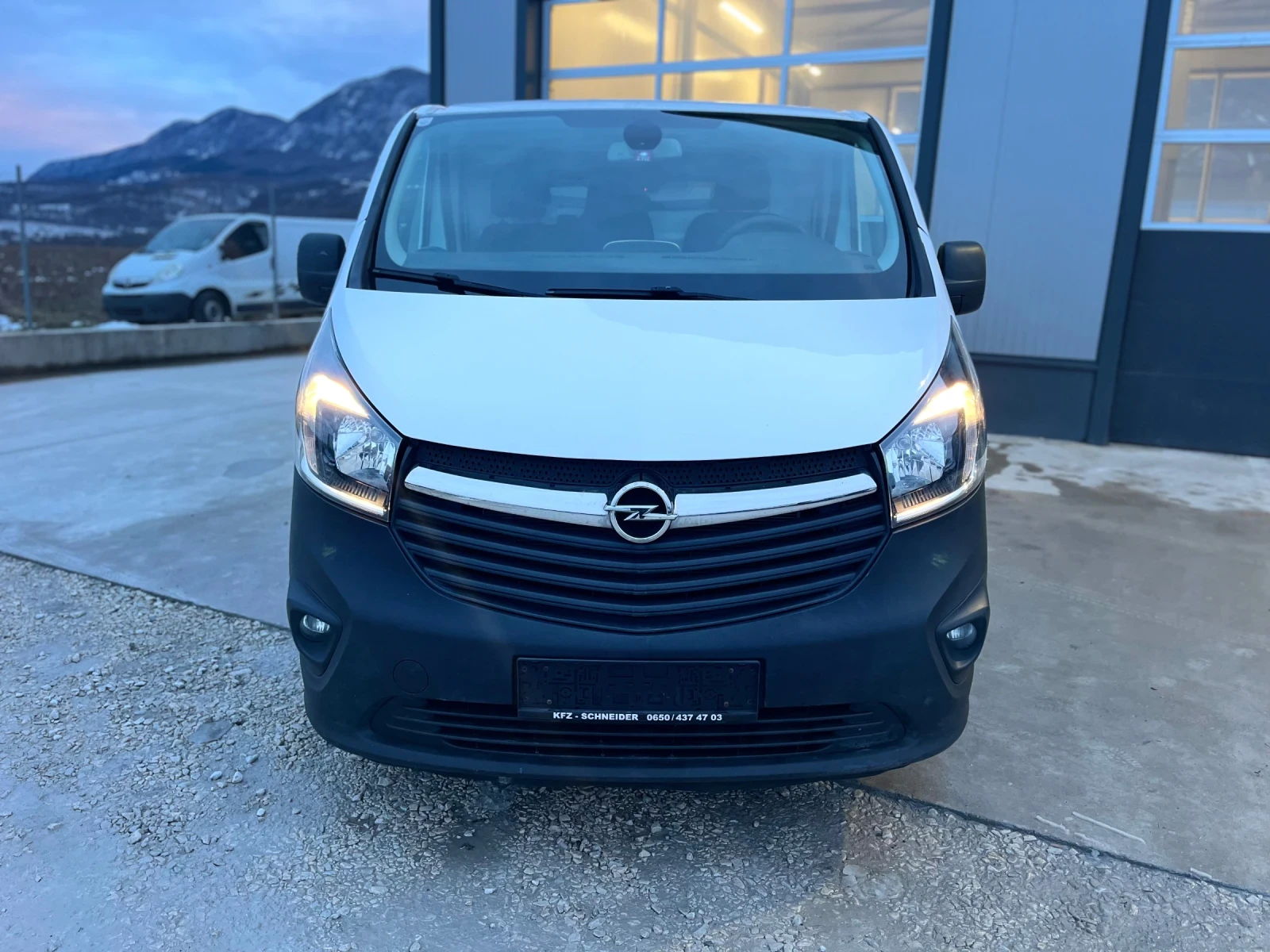 Opel Vivaro 1.6CDTI - изображение 3