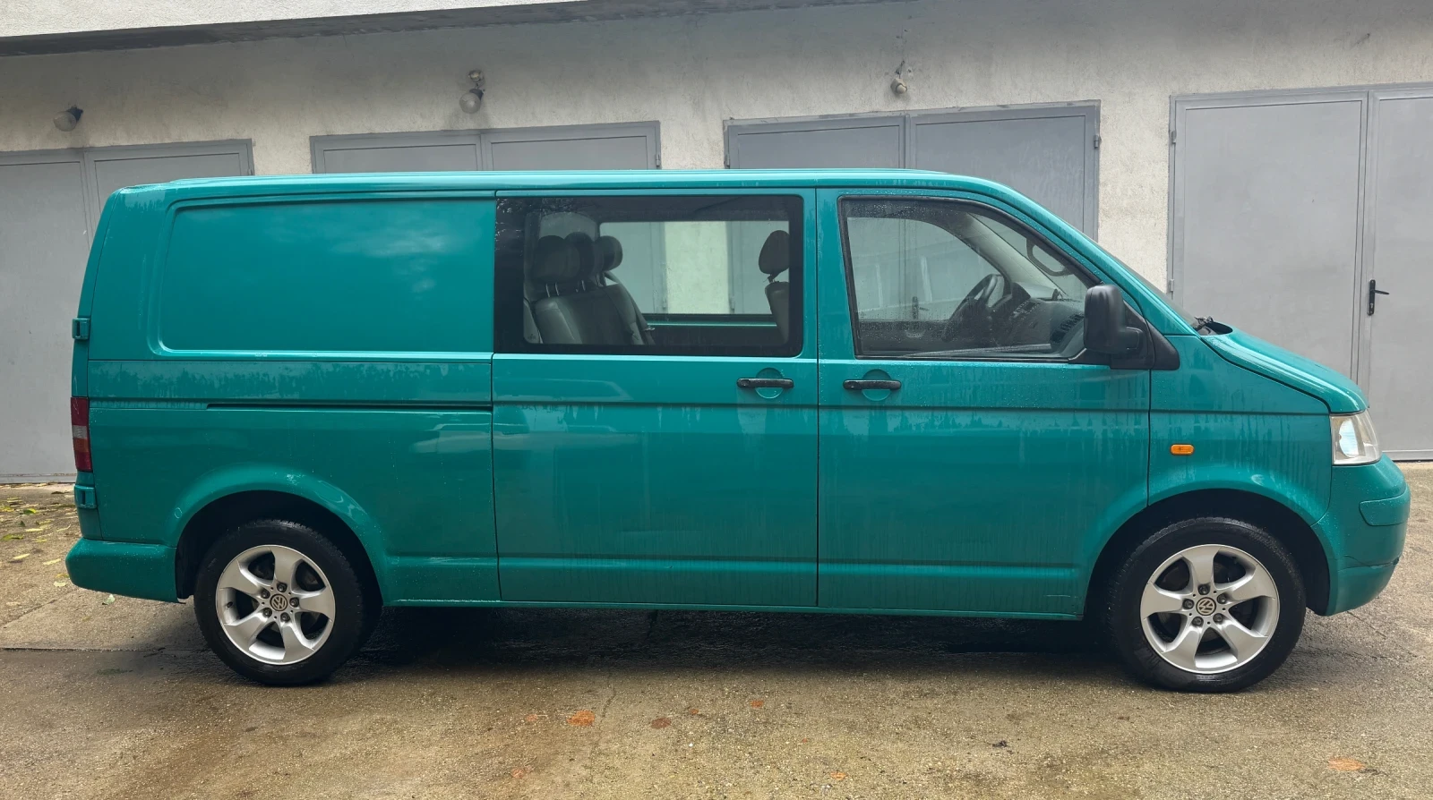 VW T5 2.5 ТDI KЛИМАТИК МАКСИ БАЗА, снимка 5 - Бусове и автобуси - 54383605