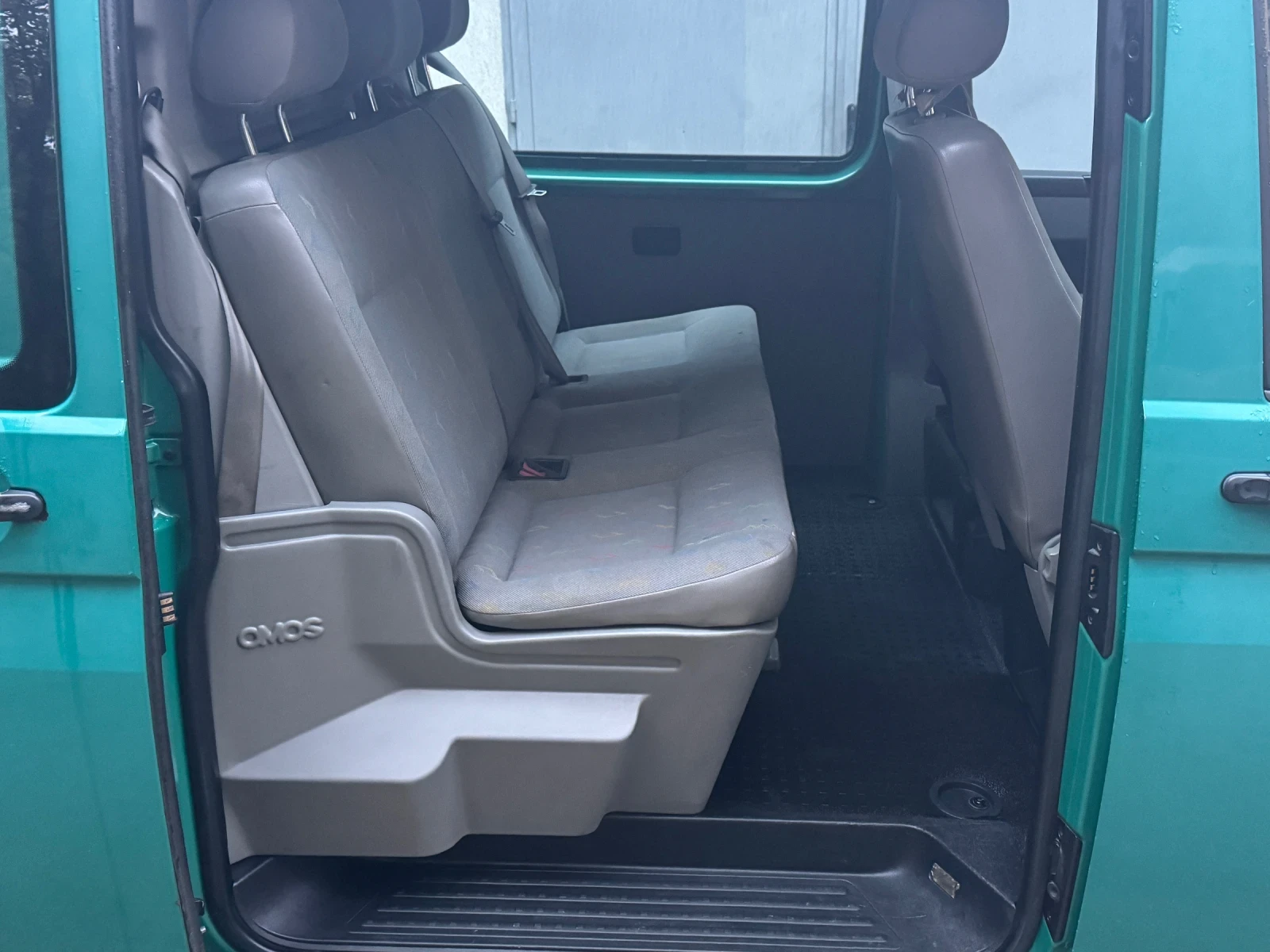VW T5 2.5 ТDI KЛИМАТИК МАКСИ БАЗА, снимка 13 - Бусове и автобуси - 54383605