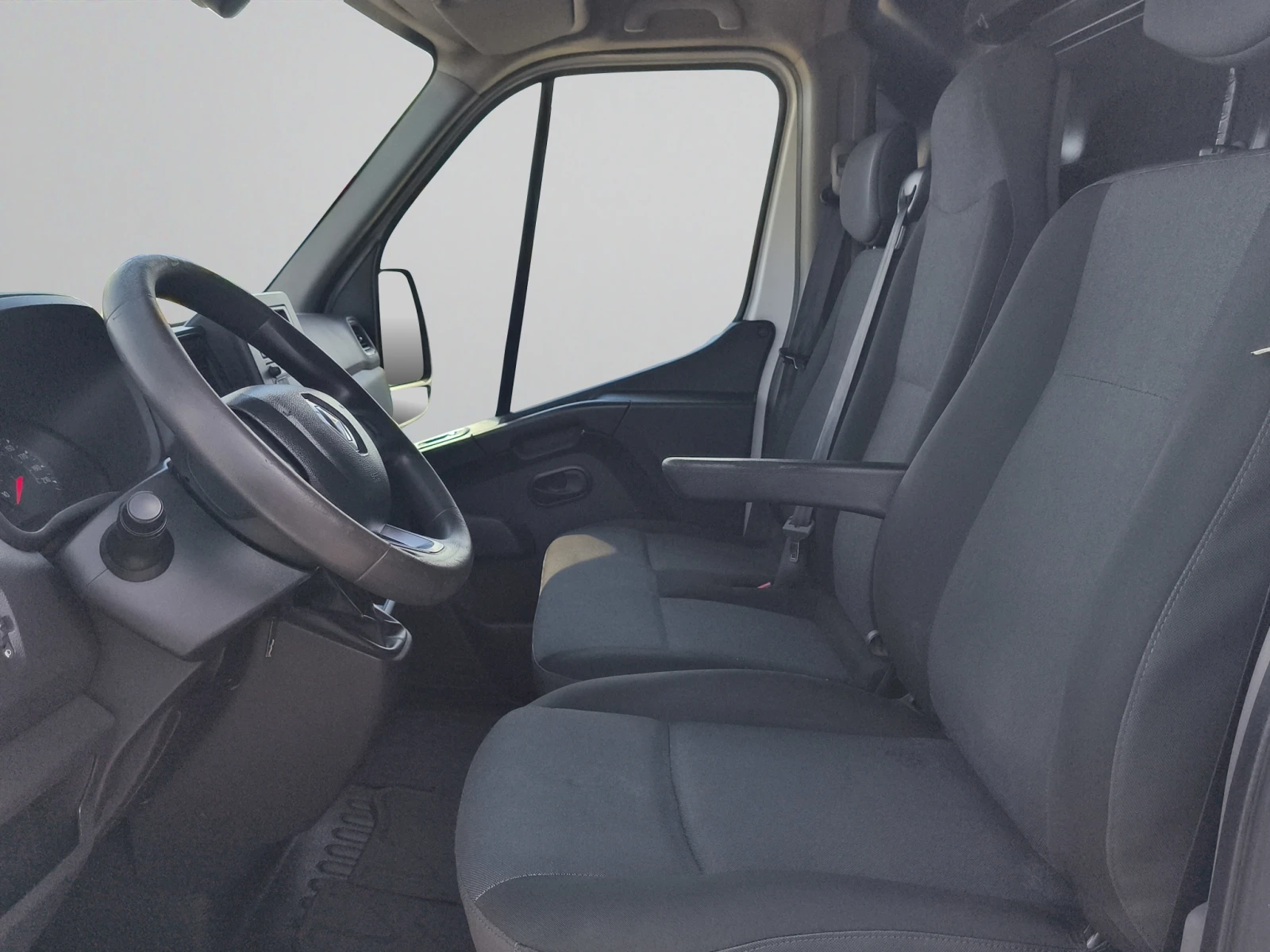 Renault Master L1H1 2.3dCI 136hp BVM6 E6//2008R18, снимка 11 - Бусове и автобуси - 54792047