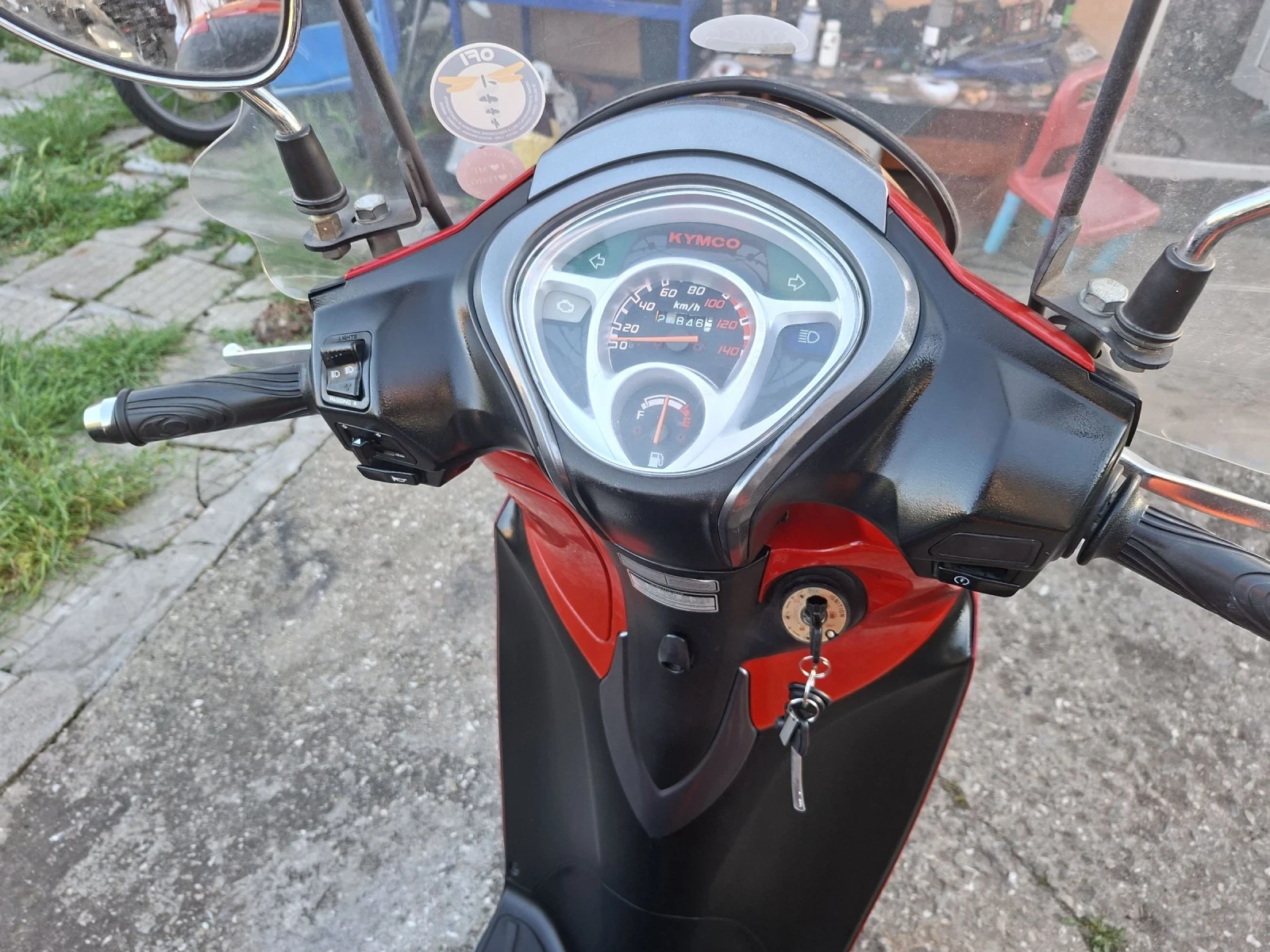 Kymco People One 125i нмого лек и пъргав става за А1категория, снимка 10 - Мотоциклети и мототехника - 54722835