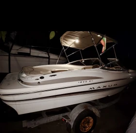 Моторна яхта Maxum 1800SR, снимка 10