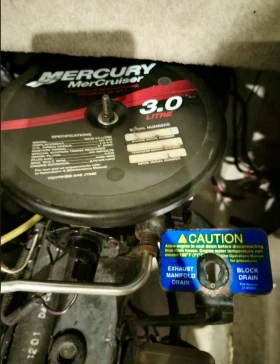 Моторна яхта Maxum 1800SR, снимка 13