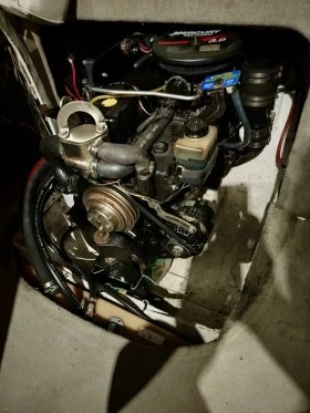 Моторна яхта Maxum 1800SR | Auto.bg — изображение 14